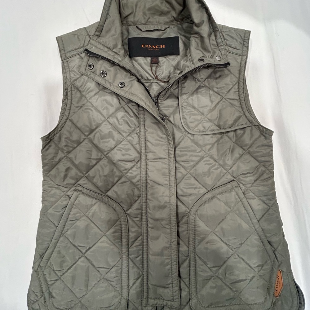 Never Worn Coach Quilted Vest Olive Green Zip Front Women’s XS Fits S/M